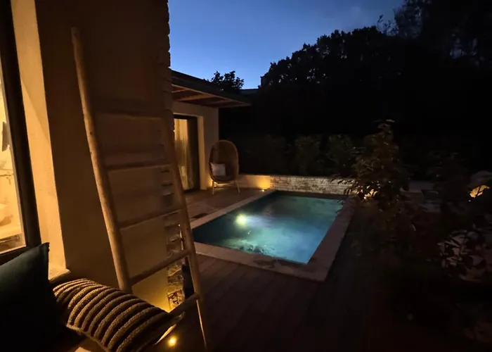 Aria Cigala 4*