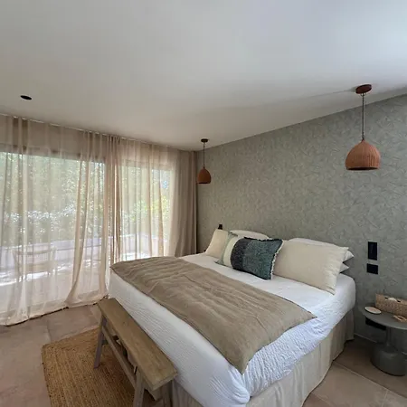 Aria Cigala Hotel *