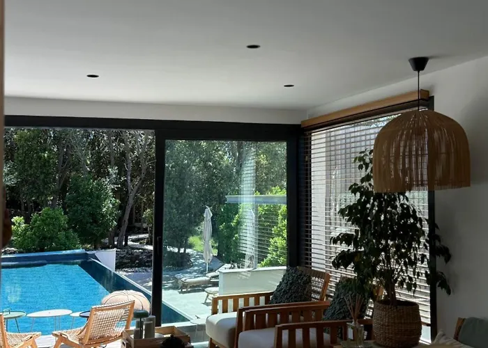 Aria Cigala 4*